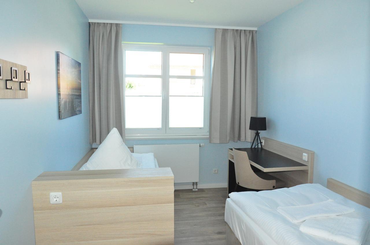 Avalon Hotel Bellevue Fehmarn Exterior photo